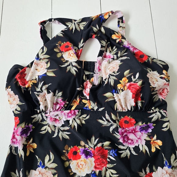 LYSA Floral One Piece Kylie Swimsuit UPF 50+ 2X 22W/24W - Picture 3 of 10